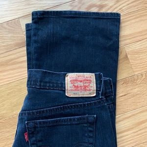 Woman’s Levi’s 515 Size 12 M Black Bootcut Like New Condition 😊